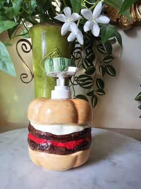 Novelty Ceramic Cheeseburger Soap Dispenser